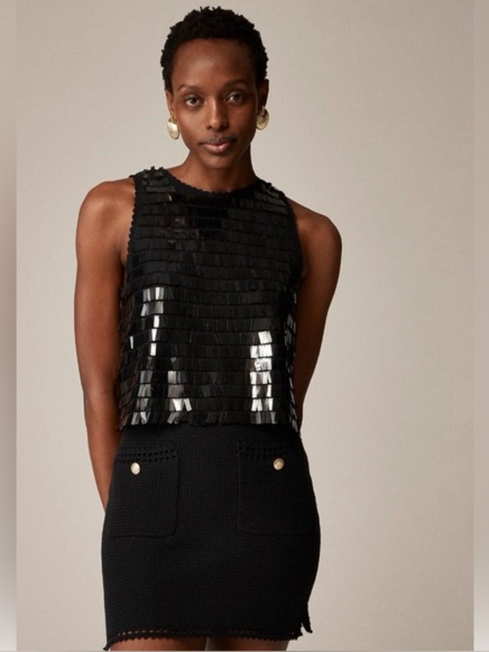 Black sequin tank top j crew new with tags
Large elegant going out embellished